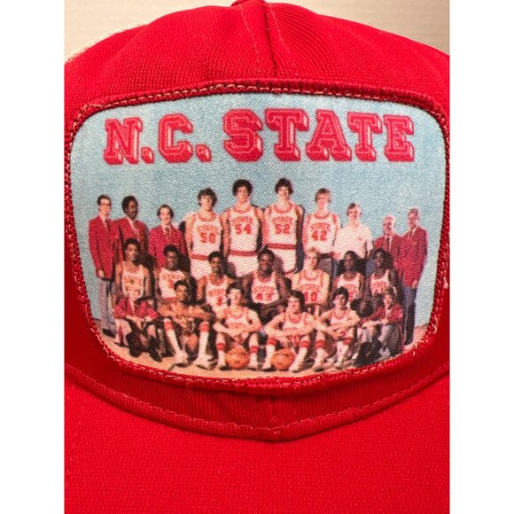 Vintage N.C. State Red Mesh Trucker Hat With Team Photo Patch By Wilson X3 - Picture 2 of 5